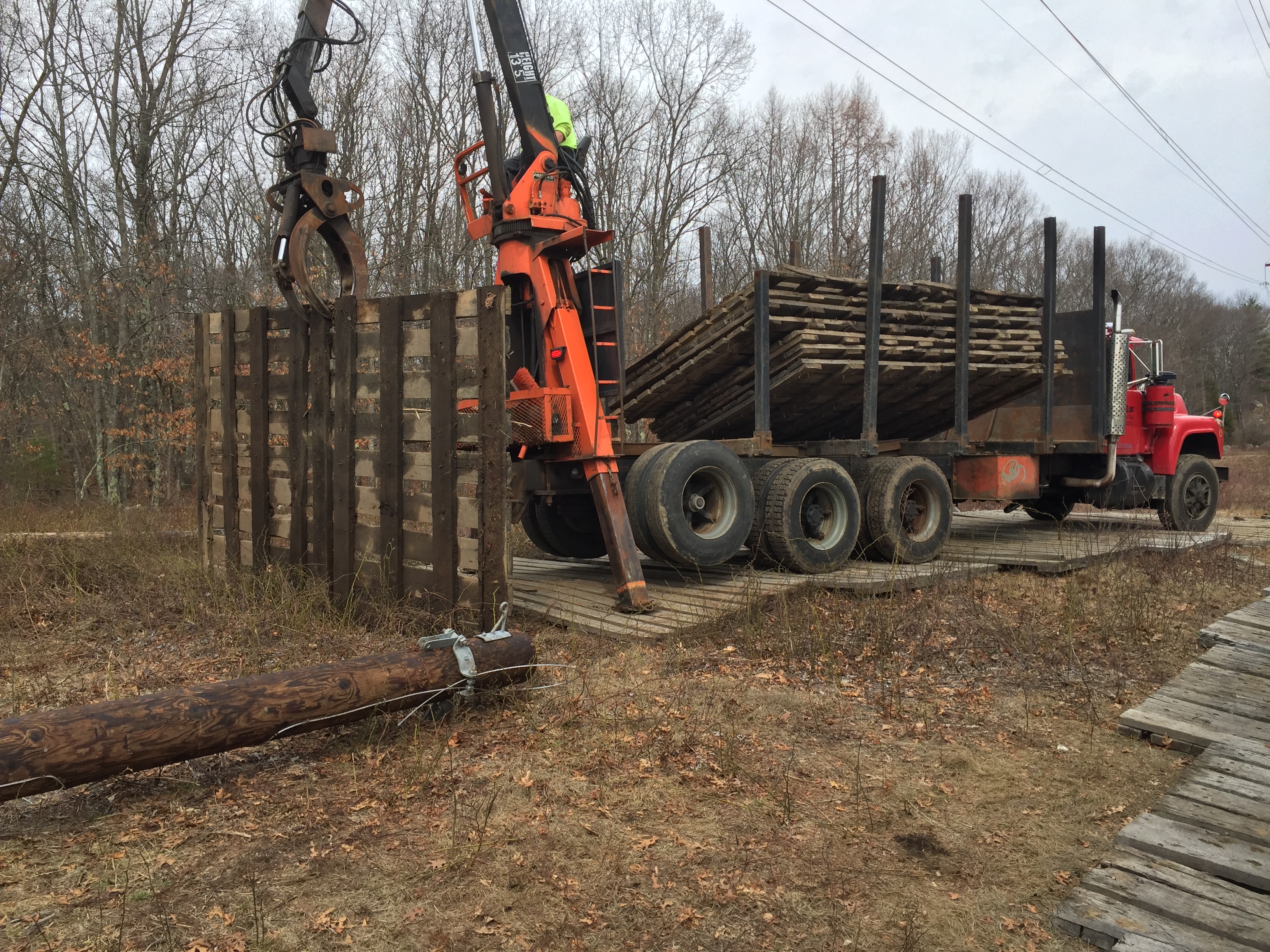 log truck